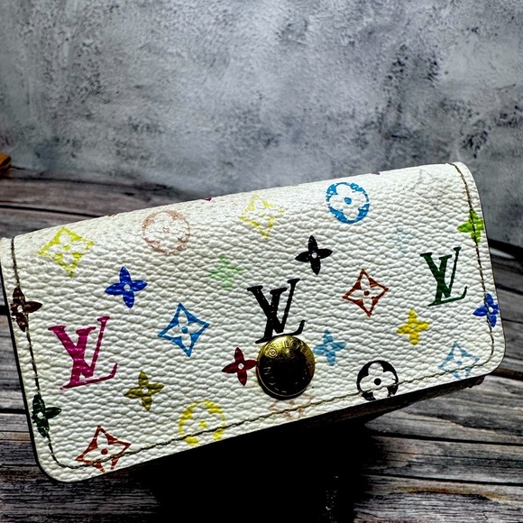 Louis Vuitton Accessories - LOUIS VUITTON Monogram multicolor White Multi Color logos Key Case 4​​​